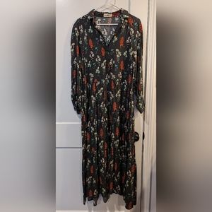 Flowy Maxi dress with button down top, long skirt, and pockets